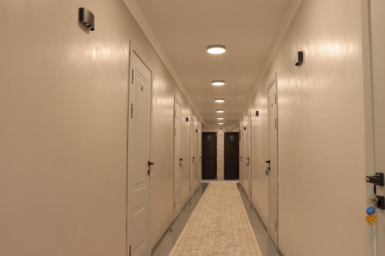 Salamat Hotel Bishkek Bagian luar foto